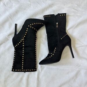 Black ankle boots
